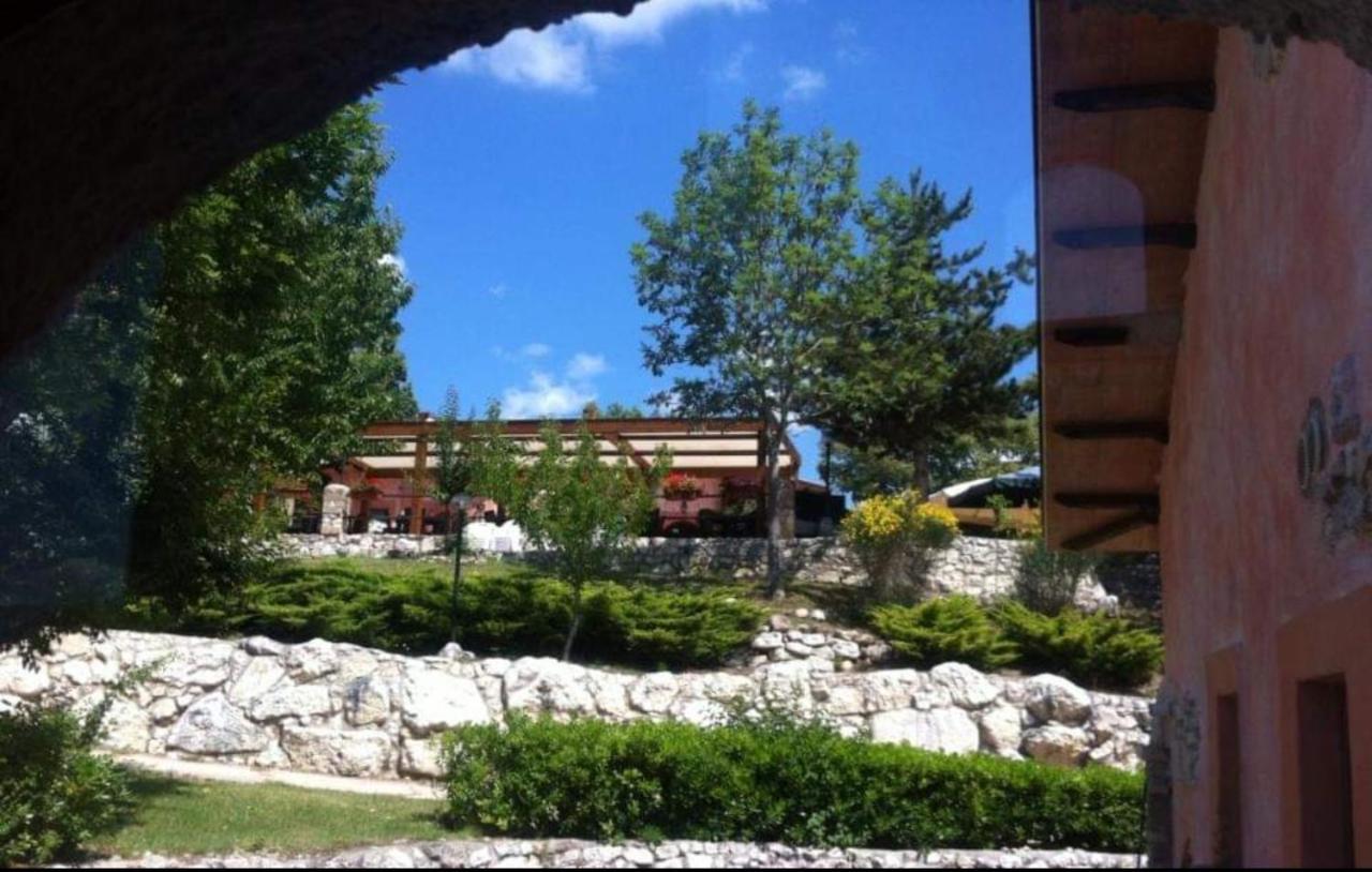 Il Querceto Delle Marine Hotel LʼAquila Exterior foto
